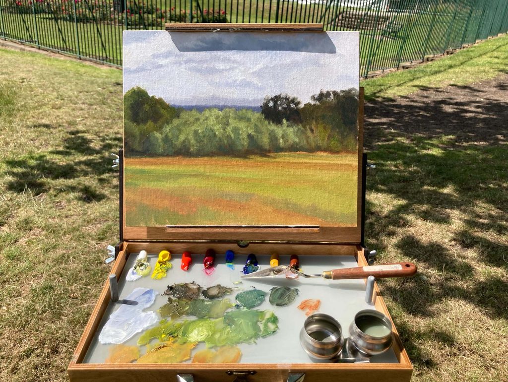 Papa Pavlo pochade box set up outdoors with grey glass palette
